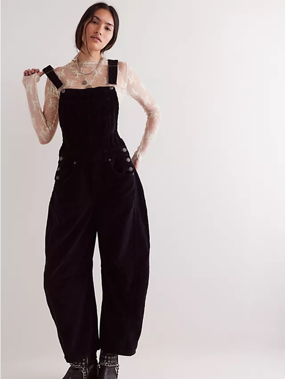 We The Free Good Luck Barrel overalls black corduroy XS